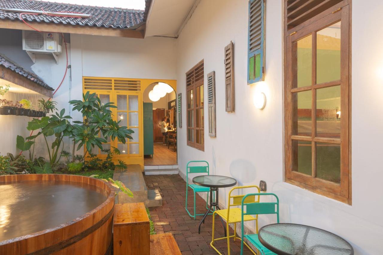 Wonderloft Hostel Jogja Yogyakarta Exterior photo